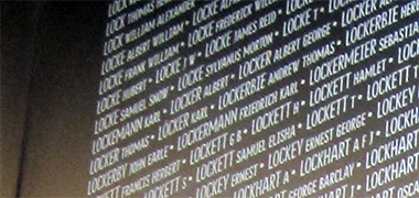 Commemoration on the Arras memorial