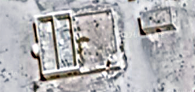 The mosque at al-Mufjar in the north of the peninsula – courtesy of Google Earth