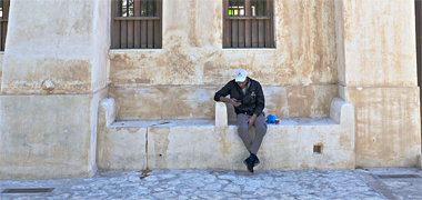 Taking advantage of a small dikka – courtesy of Fadi Hassen