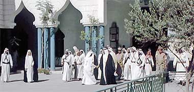 The Ruler entering the central courtyard of the Diwan al-Amiri, 1966 – image developed from a YouTube video