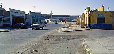A view west along al-Jasra of the Diwan al-Amiri, March 1972