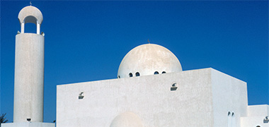 A simply designed mosque, Doha, 1986