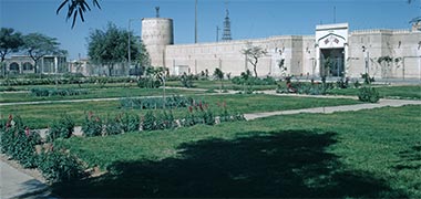 Landscaping works to the Diwan al-Amiri complex looking north-west, 1972