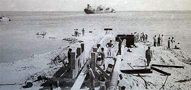 Development of the jetty at Umm Said in 1949