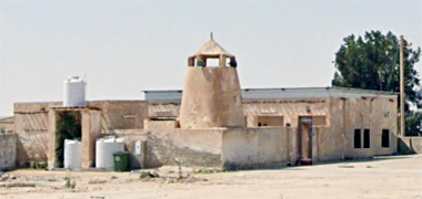The mosque at al-Uwaynah - image developed from Google image made in June 2023
